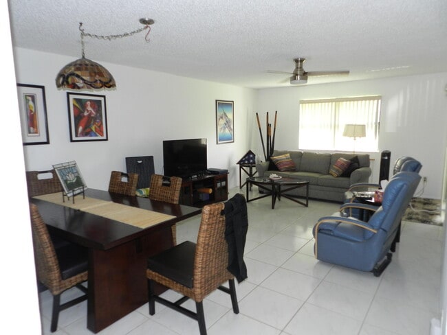 Building Photo - 154 Pinto Palm Ct