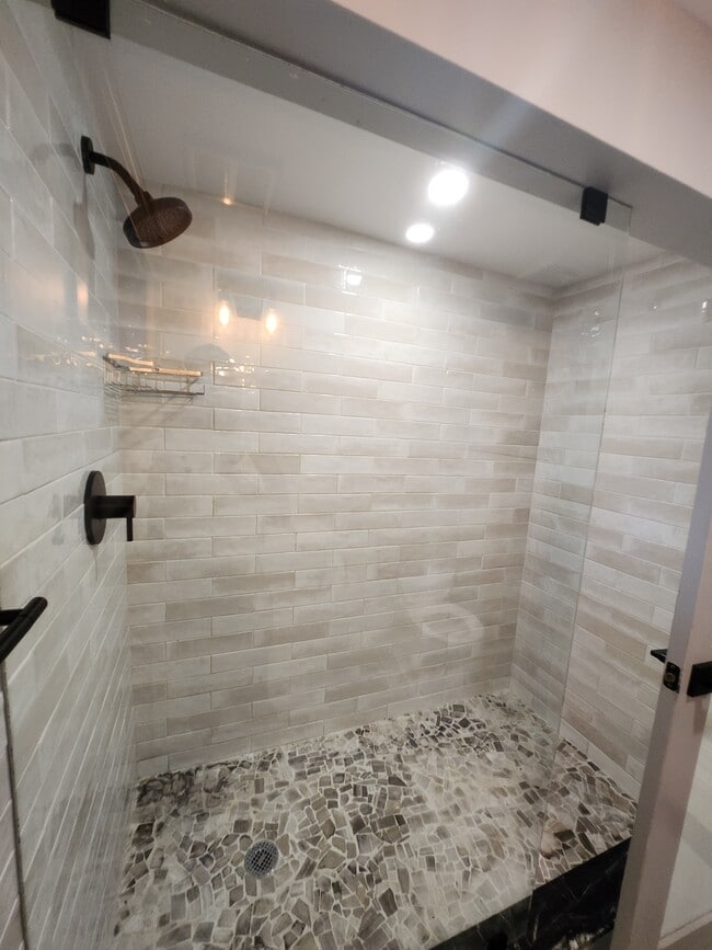 Shower Bathroom - 2 Highland Dr