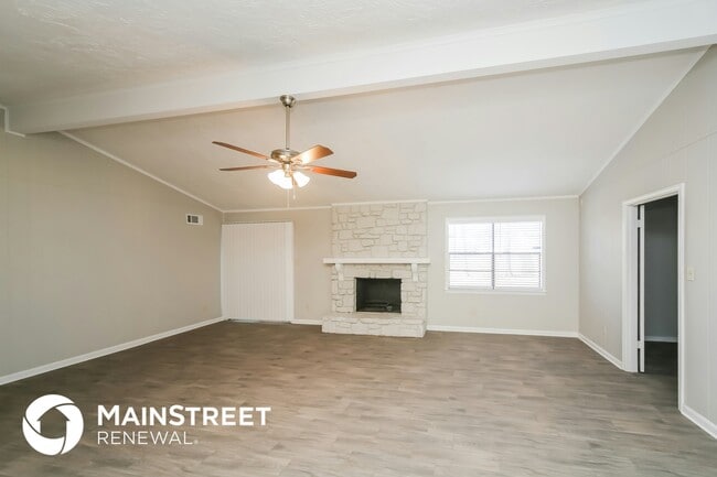 Photo - 6300 Scarletcrest Ln