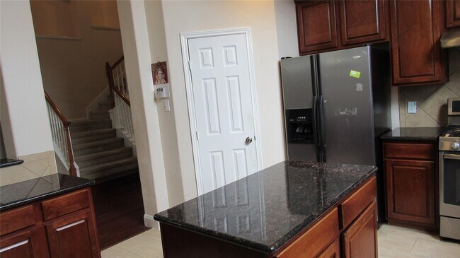 Photo - 17615 Belwood Park Ln