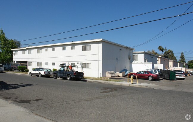 Photo - Ashland Ave Apartments
