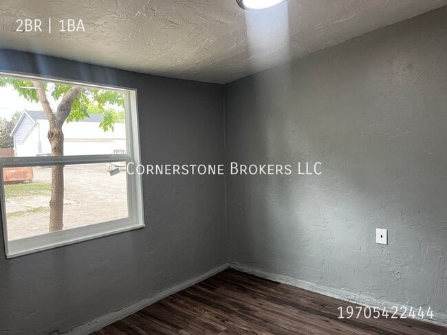 Photo - 213 E Edmunds St