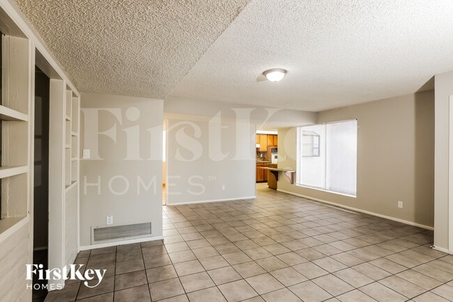 Photo - 9047 N 36th Dr