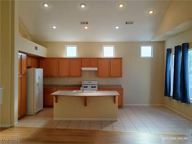 Photo - 311 Tayman Park Ave