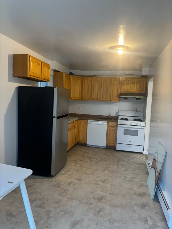 Photo - 99-47 62nd Rd