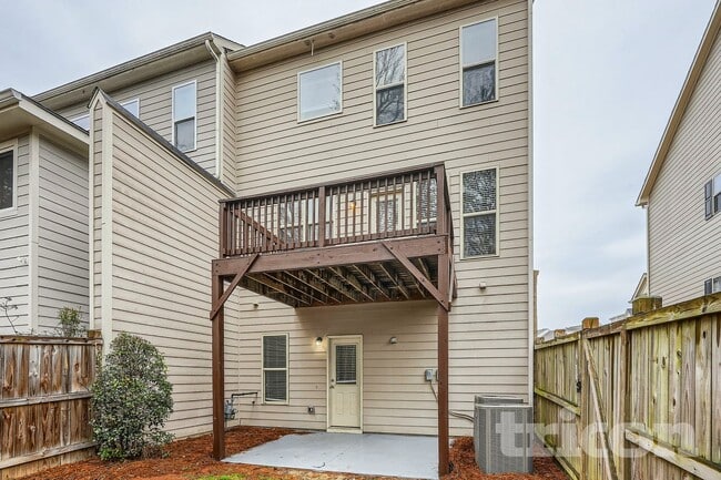 Photo - 764 Wexford Cove Way