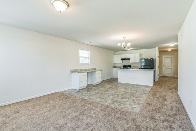 Photo - 179 Foxford Dr