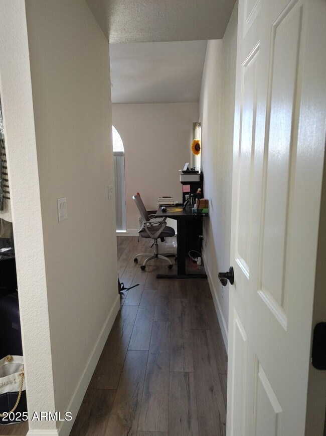 Photo - 11011 N 92nd St Apartment Unit 2082