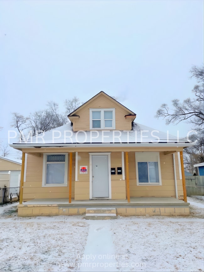 Building Photo - 3026 Pratt Street Unit 3028