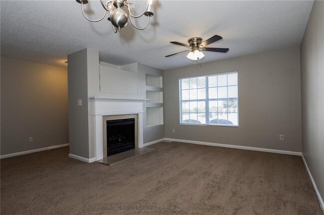 Photo - 5245 Oakley Commons Blvd