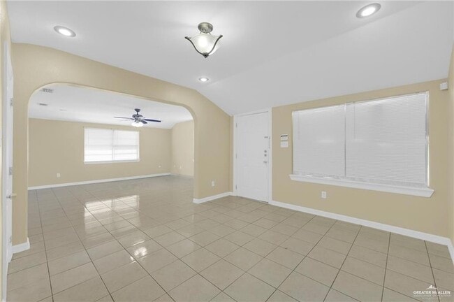 Photo - 710 N 9th St