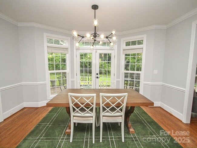 Photo - 5528 Providence Rd