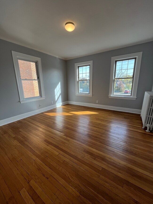 Building Photo - 276 Park Rd Unit 2-E