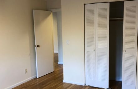 Building Photo - 240 Babcock St