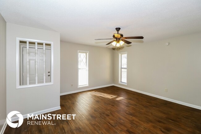 Photo - 5948 Hickory Leaf Dr