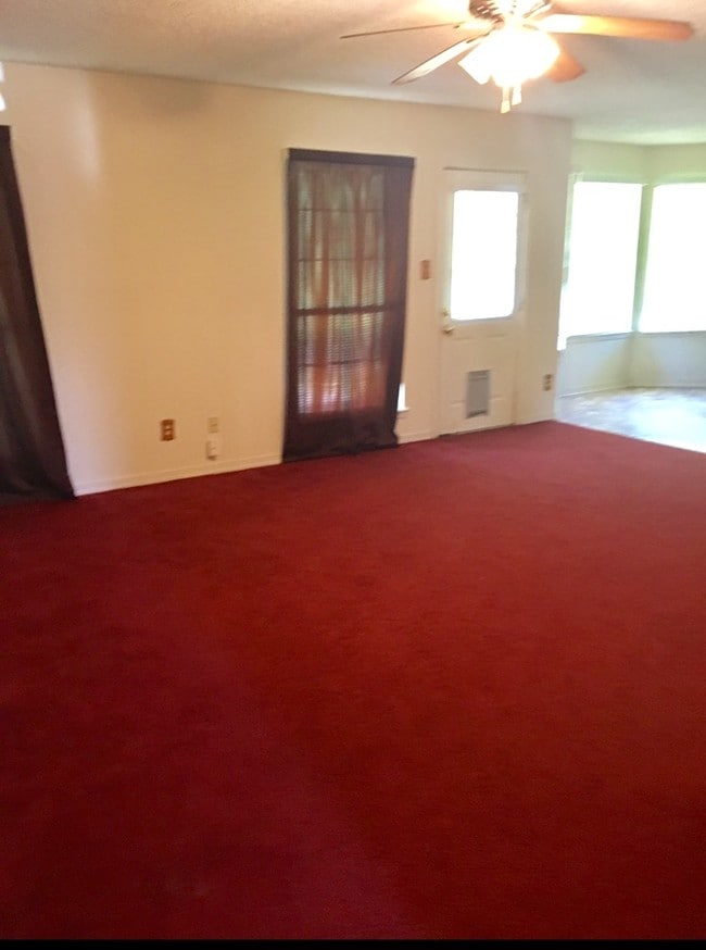 Photo - 928 Verone Terrace