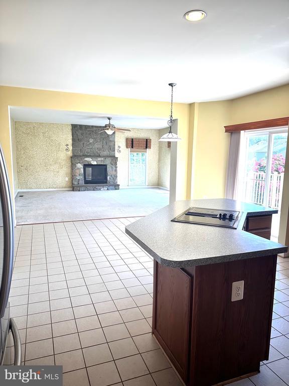 Photo - 332 Rubens Cir