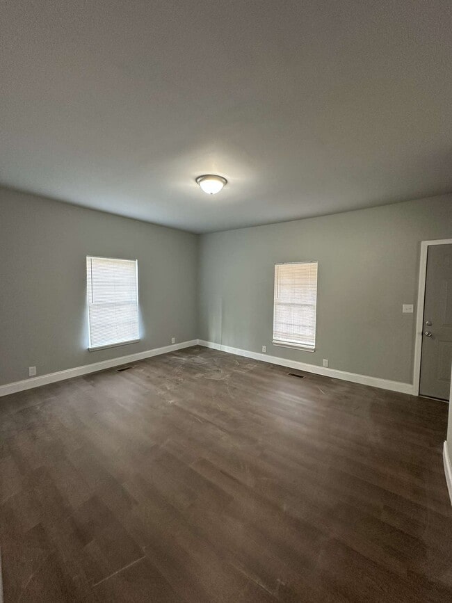 Photo - 104 E Central Ave