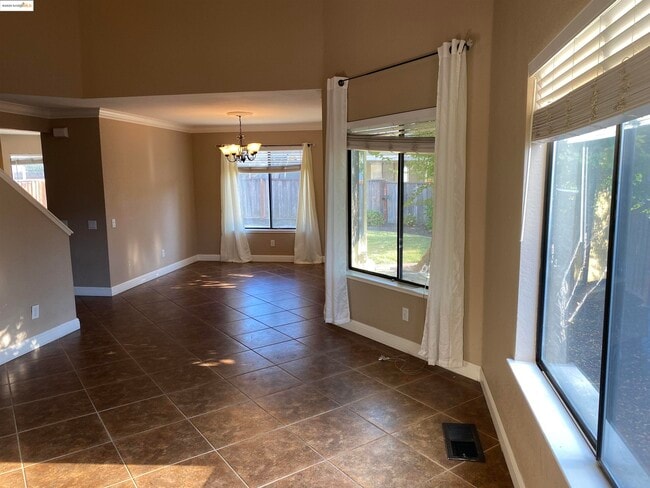 Photo - 890 Buckskin Terrace