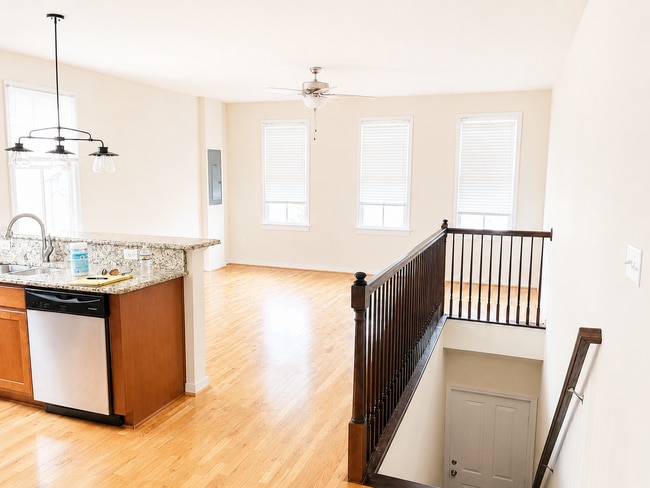Photo - 805 N 23rd St Unit #2