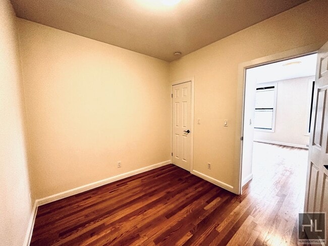 Photo - MOTT STREET Unit 2R