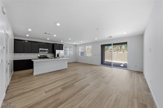 1752 Strada Nathan