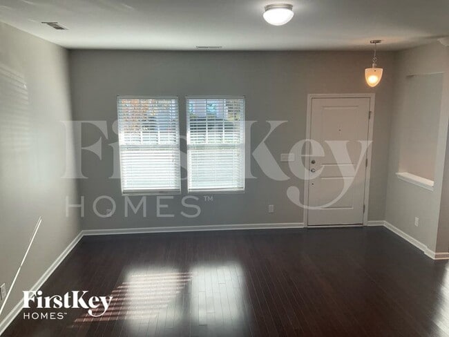 Photo - 267 Harrison Ln