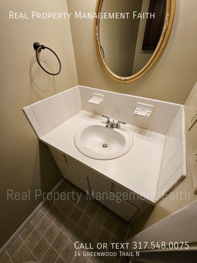 Photo - 14 Greenwood Trail N Dr