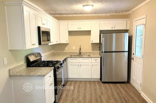 Photo - 3077 Sasanqua Ln SW