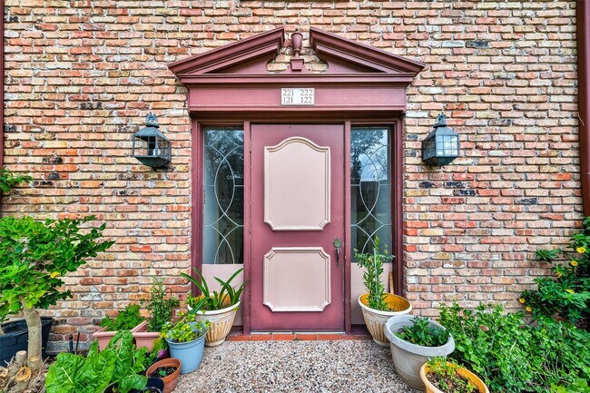 Photo - 7600 Burgoyne Rd Unidad 121