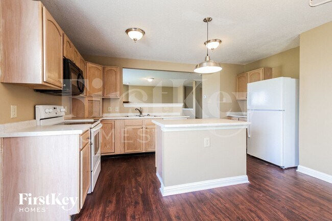 3455 Summer Breeze Ln