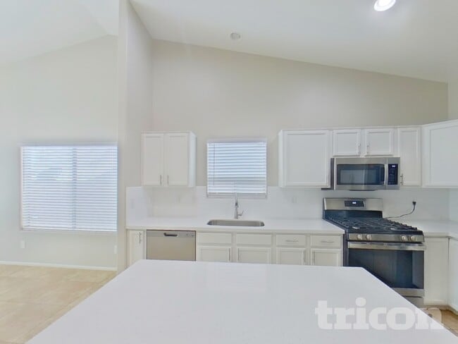 Photo - 40907 W Robbins Dr