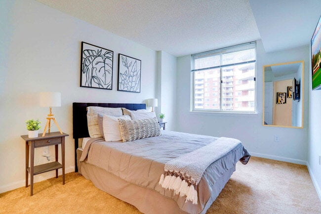 Photo - 901 N Pollard St Apartamento Unidad FL10-ID1022330P