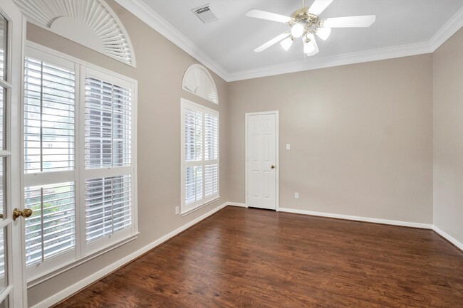 Photo - 2711 Sica Hollow Ln