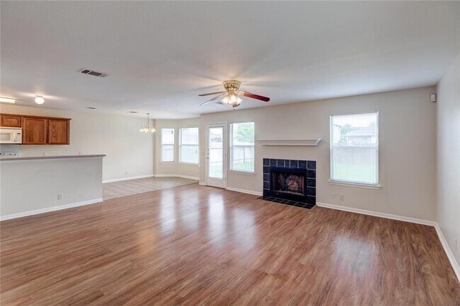 Photo - 16712 Hamilton Point Cir