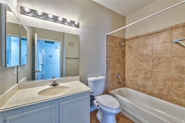 Photo - 2201 Ramsgate Dr Unit 411