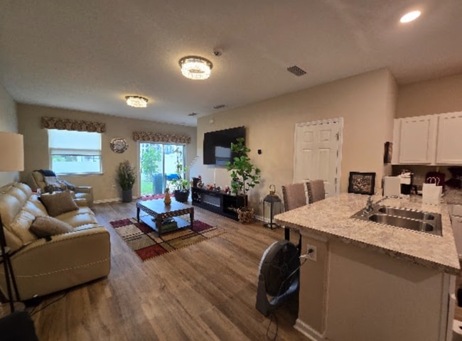 Photo - 7804 Merchants Way