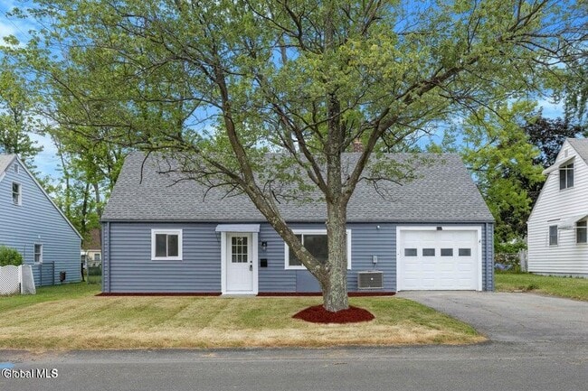 Building Photo - 789 Troy-Schenectady Rd Rental