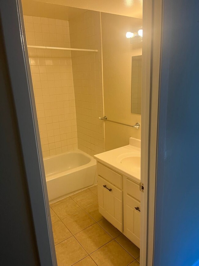 Photo - Spacious 1br/1ba Condo Unit 126