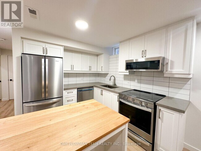 Photo - 813 Groveland Ave