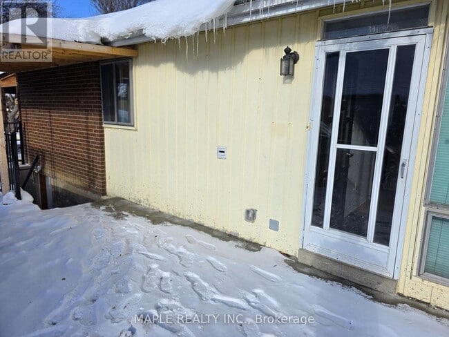 Photo - 68 Epsom Downs Dr