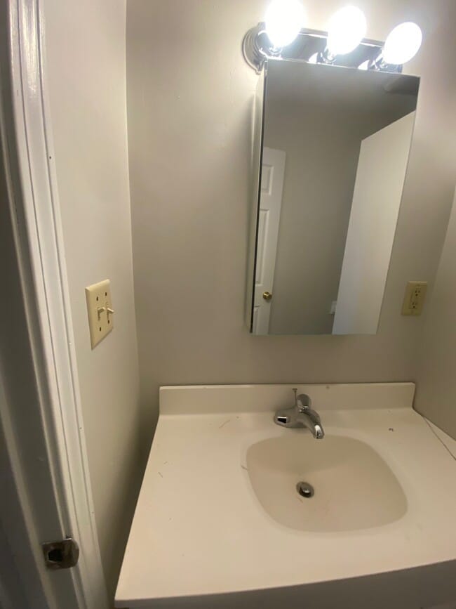 Photo - 10 Belmont St Unit 8