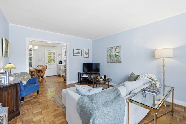 Photo - 2700 13th Rd S