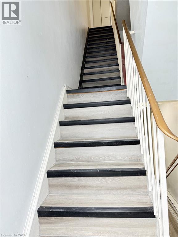 Photo - 121 Morgan Ave