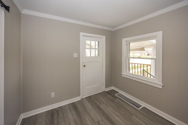 Photo - 3012 E Minnesota St