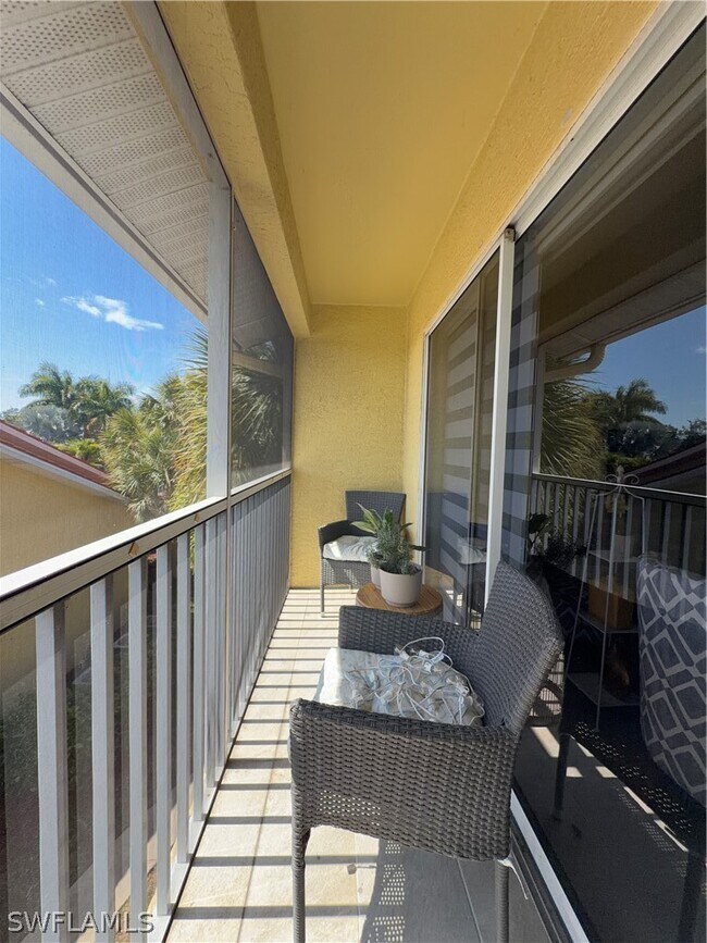 Photo - 8214 Key Royal Cir Unidad 131