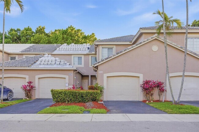 Photo - 2066 Madeira Dr