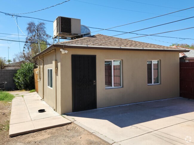 Building Photo - 1706 N 16th Ave Unit Casita Rental