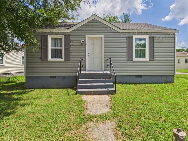 Building Photo - 131 Slagle Ave Rental