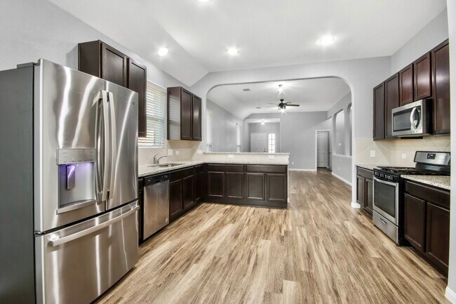 Photo - 2335 Spring Hollow Dr